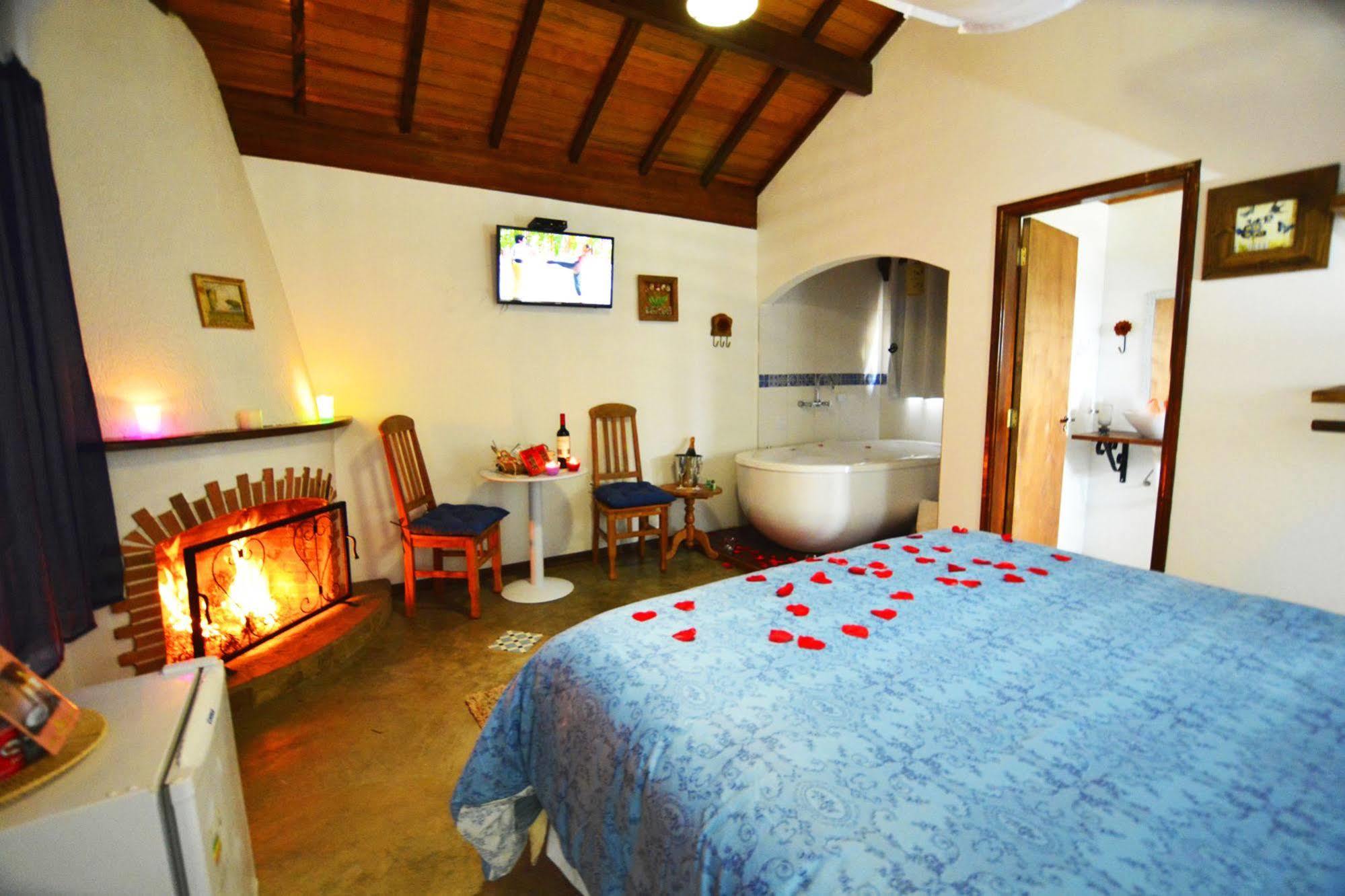 Pousada Villa Monte Verde Экстерьер фото
